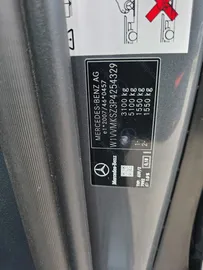Car image 43