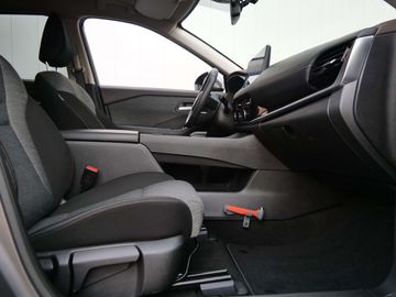 Car image 33