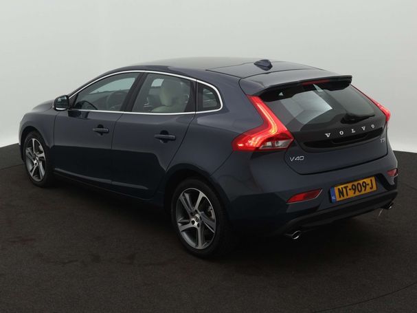 Volvo V40 T3 113 kW image number 2