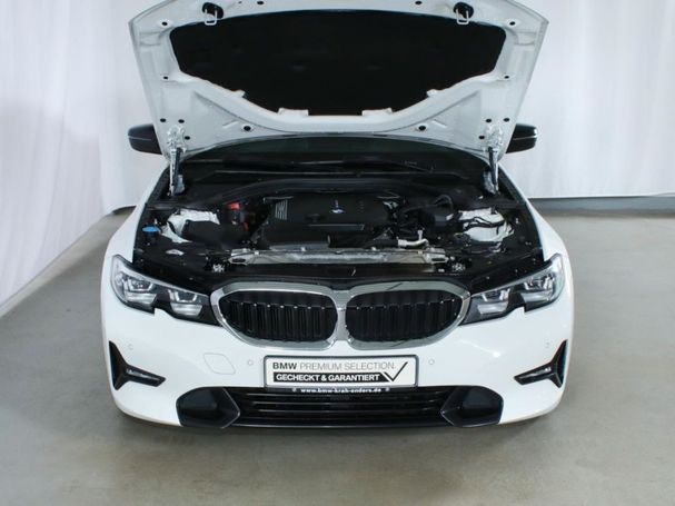 BMW 320d Sport Line 140 kW image number 15