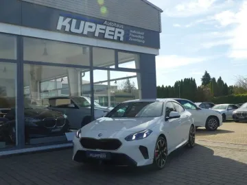 Car image 27