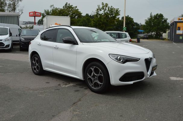 Alfa Romeo Stelvio 2.0 Turbo 206 kW image number 2