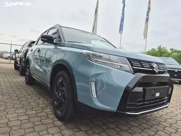 Car image 3