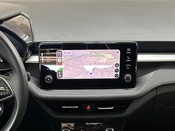 Car image 29