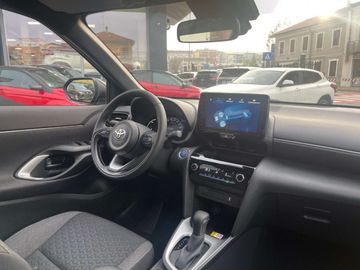 Car image 28