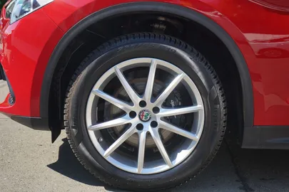 Car image 29