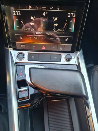 Audi e-tron 50 quattro S-line 230 kW image number 31