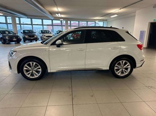 Audi Q3 35 TFSI S tronic S-line 110 kW image number 4