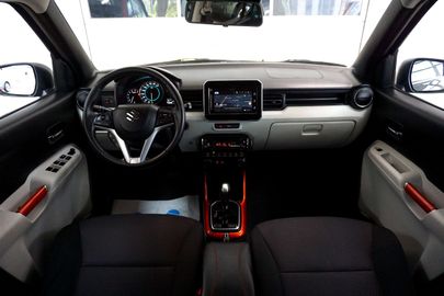 Car image 11