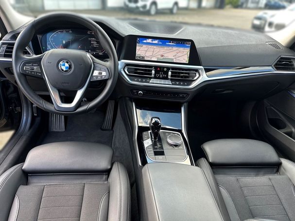 BMW 320i 135 kW image number 9