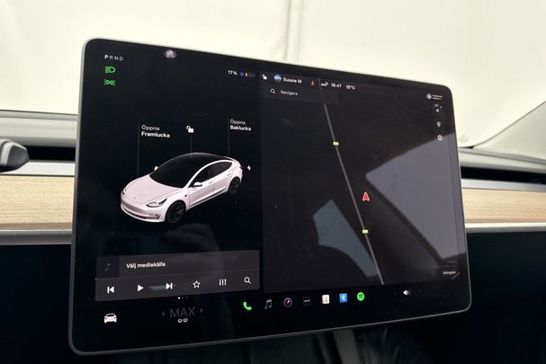 Tesla Model 3 Long Range AWD 324 kW image number 16