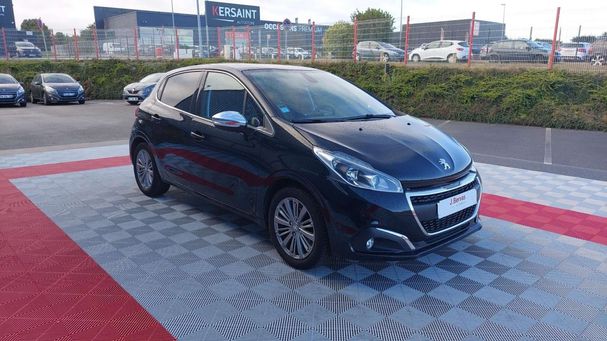 Peugeot 208 PureTech 82 Allure 60 kW image number 1