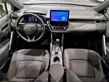 Car image 12