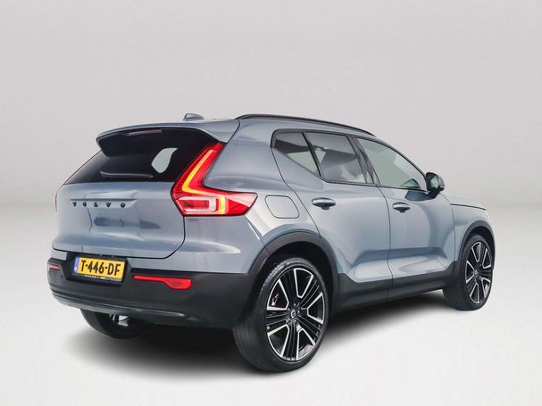 Volvo XC40 Ultimate Dark B4 156 kW image number 2