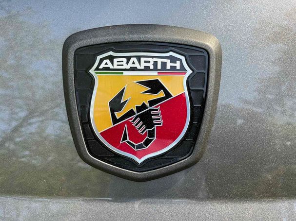 Abarth 500 595 121 kW image number 10