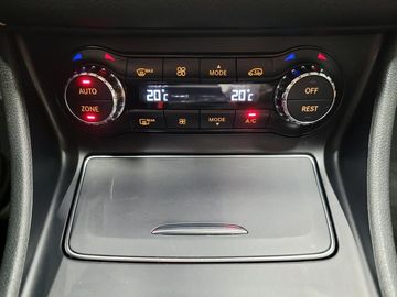 Car image 37