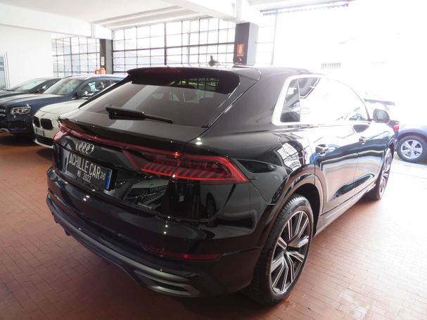 Audi Q8 55 TFSI quattro Sport 280 kW image number 5