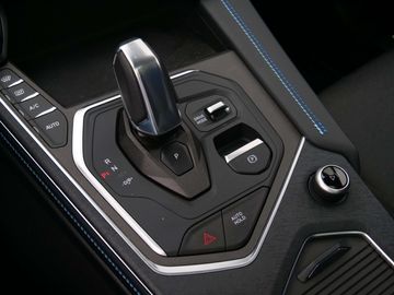 Car image 36