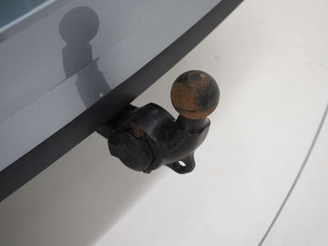 Car image 37