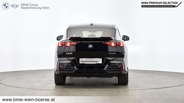 BMW iX2 xDrive30 225 kW image number 3