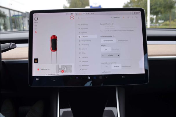 Tesla Model 3 60 Plus 175 kW image number 17