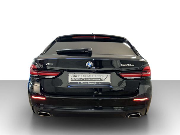 BMW 530i Touring xDrive 185 kW image number 4