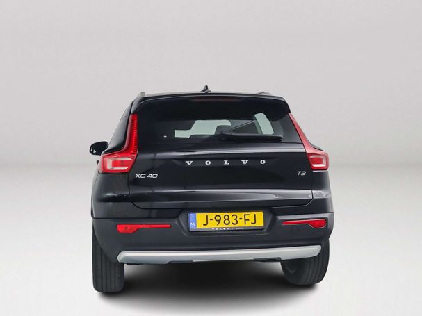 Volvo XC40 T2 95 kW image number 10