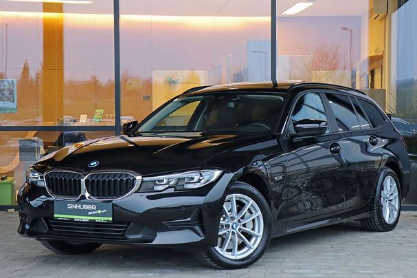 BMW 330 Touring xDrive 185 kW image number 1