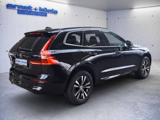 Volvo XC60 B4 Geartronic Momentum 145 kW image number 2