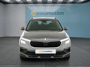 Car image 28