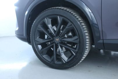Car image 29