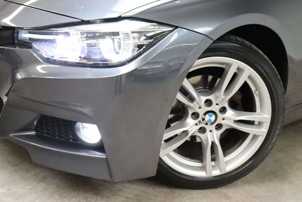 BMW 320i Touring M Sport 135 kW image number 7