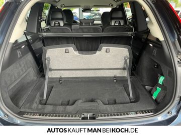 Car image 36