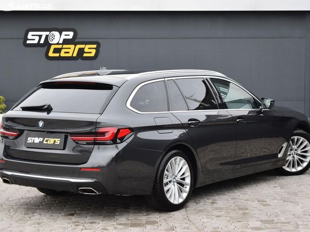 BMW 540i Touring xDrive 245 kW image number 6