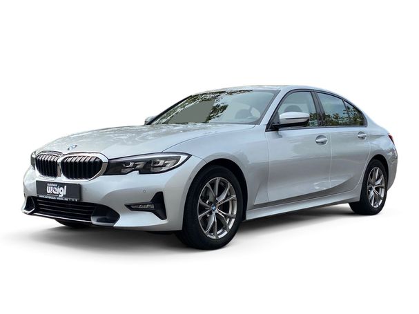 BMW 320d Sport Line 140 kW image number 1