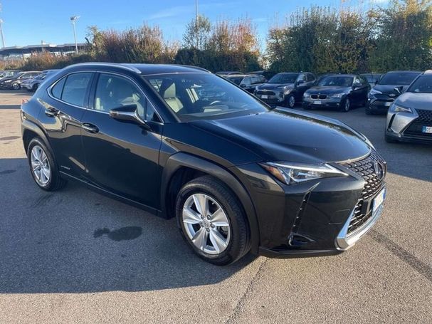 Lexus UX 250h 135 kW image number 7