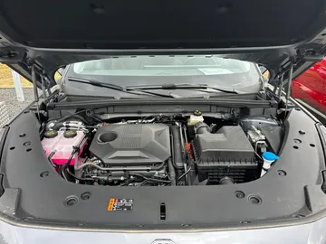 Car image 29