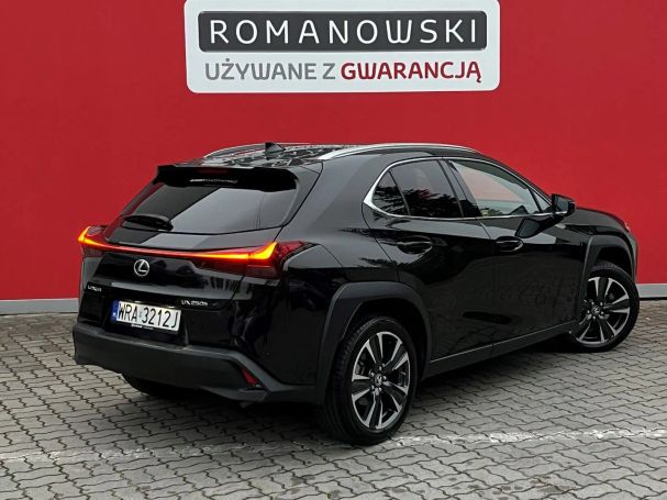 Lexus UX 135 kW image number 4