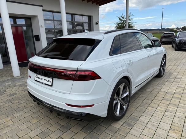 Audi Q8 60 TFSIe quattro S-line 360 kW image number 3