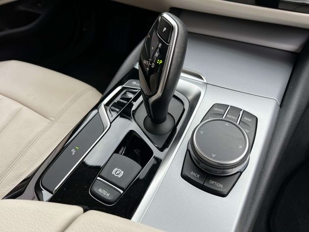 BMW 520i Touring 135 kW image number 46