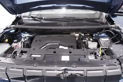 Car image 37