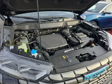 Car image 31