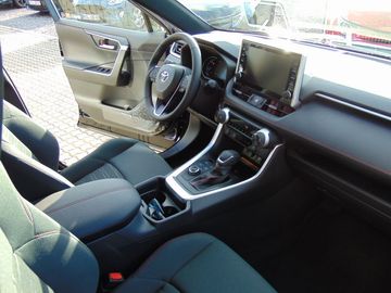 Car image 11