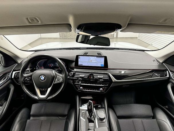 BMW 520d Touring xDrive Sport Line 140 kW image number 14