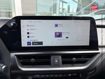 Car image 20