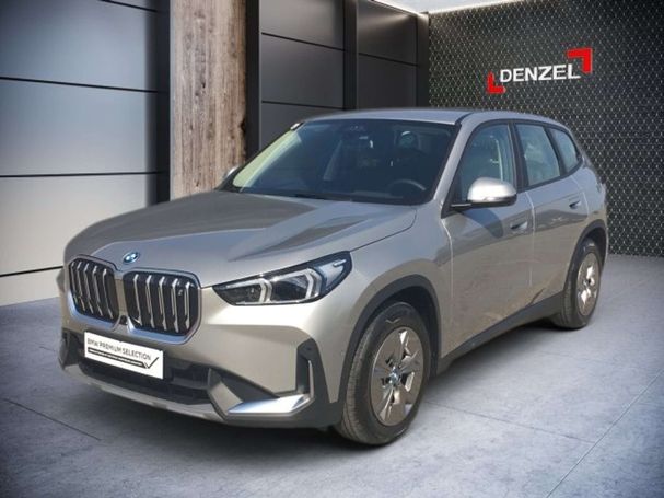 BMW iX1 xDrive30 200 kW image number 1