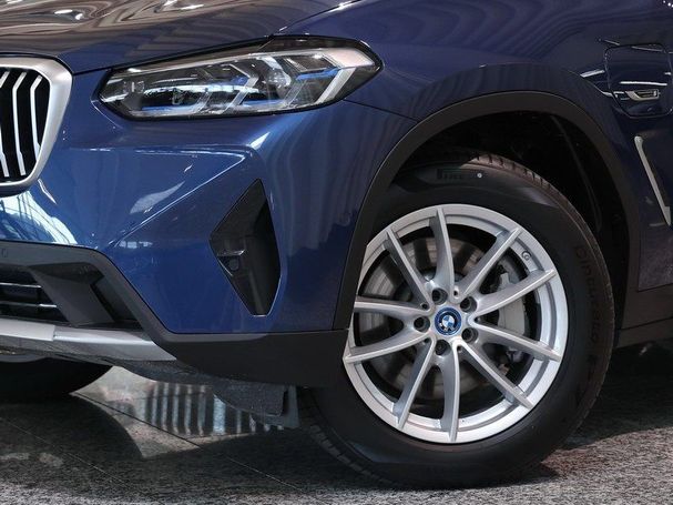 BMW X3 xDrive30e 215 kW image number 13