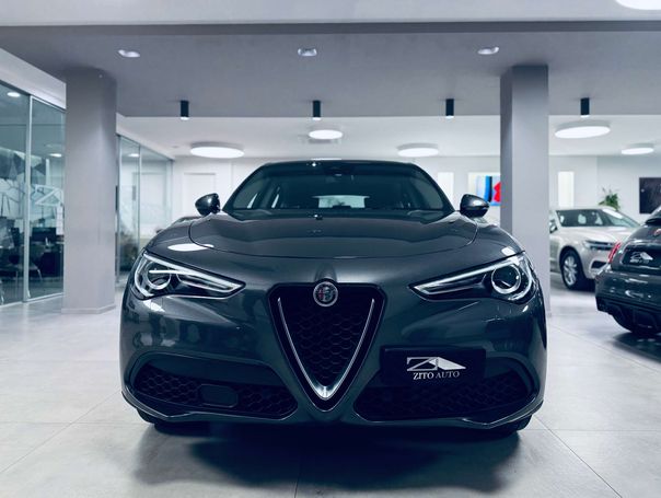 Alfa Romeo Stelvio 2.2 118 kW image number 3