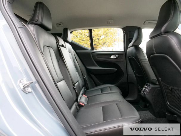 Volvo XC40 140 kW image number 30