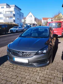 Car image 2